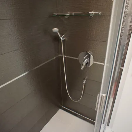 Diamond Bay Apartman *