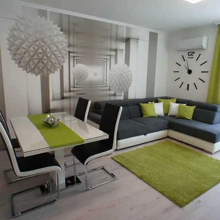 Diamond Bay Apartman